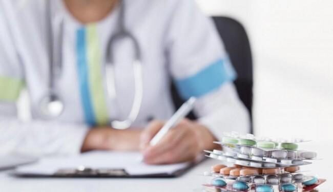 Azərbaycanda həkimlər həbs olundu