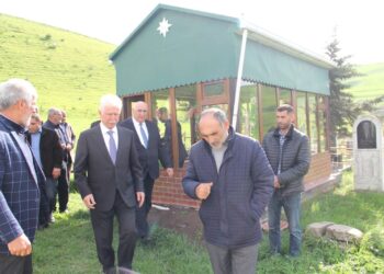 Şəhid Röyal Nəsirovun məzarı xiyarət olunub