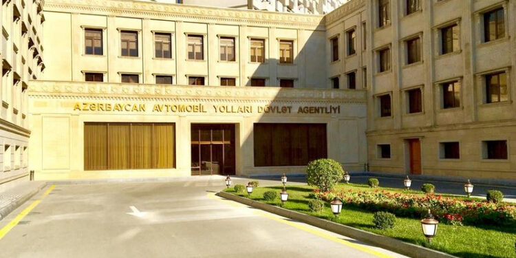 AAYDA-da yüksək vəzifəli şəxslər işdən azad edildi (SİYAHI)