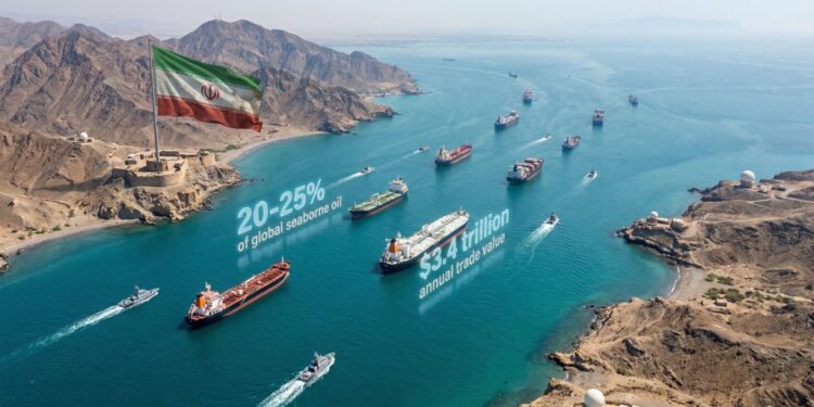 İran Hörmüz boğazını açdı