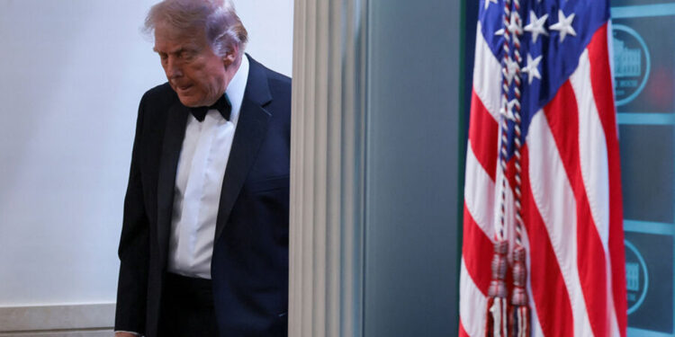 “Ukrayna və İrandakı münaqişə eyni vaxtda başa çata bilər”