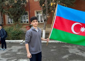 Maksimum nəticə əldə edən şagird: Gündə 7 saat dərs oxuyurdum