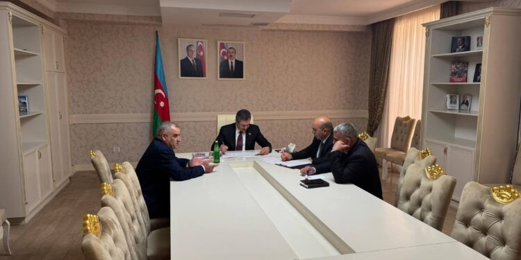 Millət Vəkili vətəndaşları qəbul edib.