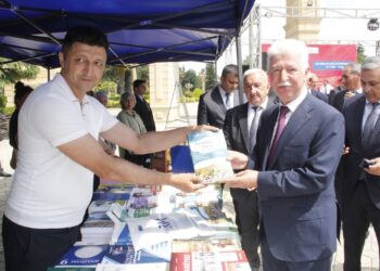 Cəlilabadda kitab sərgisi keçirilib. Fotolar
