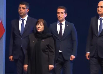 Azərbaycan rəsmiləri Xamenei ilə vida mərasimində – Video – Yenilənib